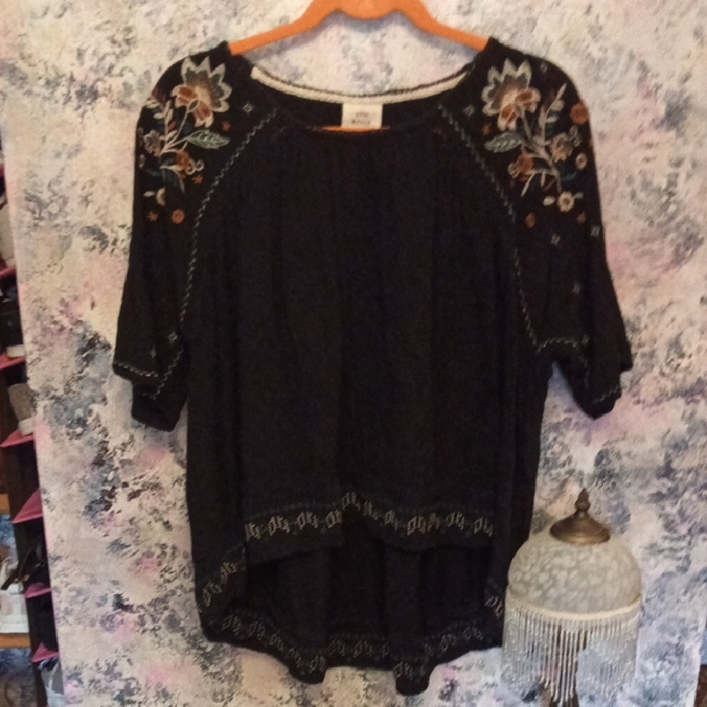 Knox Rose Black Floral Embroidered Blouse